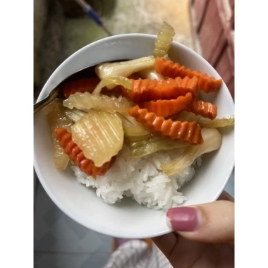 Hũ 600g Dưa Củ Kiệu Ngày Tết - Muối Nước Mắm Ngọt, Thơm Ngon Miền Trung 79.000₫