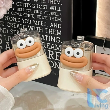 Hũ Đựng Tăm Living C và Hộp Tăm Bấm Tự Động Sticker Hoạt Hình Dễ Thương 41.000₫