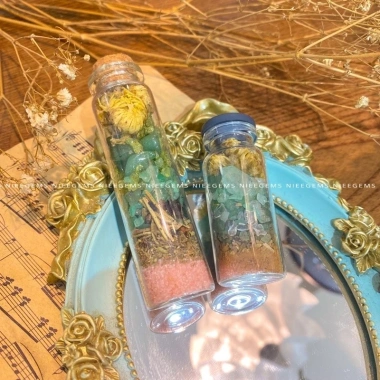 Hũ Lọ Đá May Mắn Spell Jar Combo LYAGEMS - Giá Ưu Đãi 159.000 VNĐ 6 Hũ Lọ Đá May Mắn Spell Jar Combo LYAGEMS - Giá Ưu Đãi 159.000 VNĐ 6