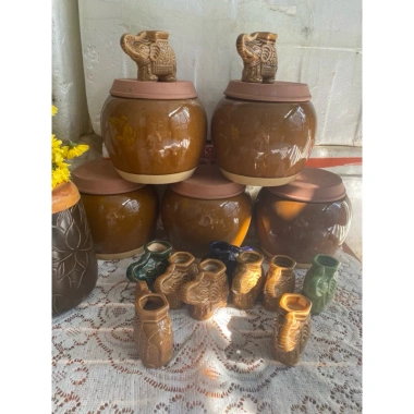 Hũ lọ đựng tăm hình con voi gốm sứ - Thiết kế đáng yêu, giá chỉ 30.000₫ 6 Hũ lọ đựng tăm hình con voi gốm sứ - Thiết kế đáng yêu, giá chỉ 30.000₫ 6