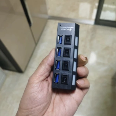 Hub USB 3.0 Superspeed 4 Port có công tắc - Tốc độ cao, Giá ưu đãi 97.500₫