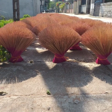 Hương nhang đen sạch Thái Bình - Bó 100 nén không hóa chất, an toàn tuyệt đối, giá 43.660₫