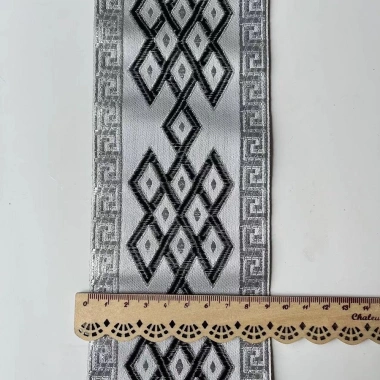 Jacquard Ruy Băng Ren Retro SH-3.175 - Vải Hình Học, Rèm Nhà, Rộng 9cm, Giá ưu đãi 63.526 VND