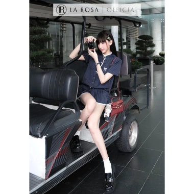 Jumpsuit La Rosa Cổ chữ Ren Đính Nơ, Túi Lớn, Sơ mi Kẻ sọc Siêu Xinh - Giá 770.000₫ 5