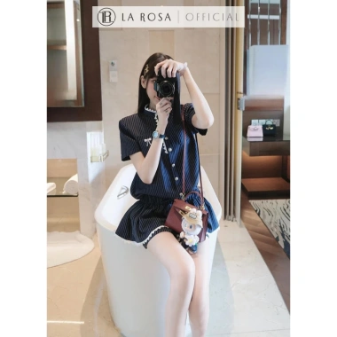 Jumpsuit La Rosa Cổ chữ Ren Đính Nơ, Túi Lớn, Sơ mi Kẻ sọc Siêu Xinh - Giá 770.000₫ 7