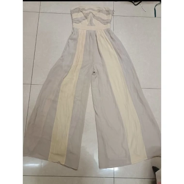 Jumpsuit Vero Moda ống rộng cho nữ cao 1m55-1m65 - Đẹp, giá chỉ 199.000 VND 4 Jumpsuit Vero Moda ống rộng cho nữ cao 1m55-1m65 - Đẹp, giá chỉ 199.000 VND 4