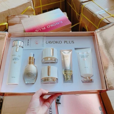 Kayoko Tím Nhật Bản 5in1 - Sạch Nám, Trắng Da, Tặng Quà Khi Mua - Chính Hãng 599k