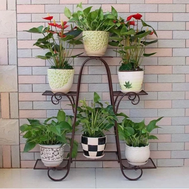 Kệ sắt để chậu hoa cây cảnh 4 tầng 6 chậu - Giá ưu đãi 279.999 VND