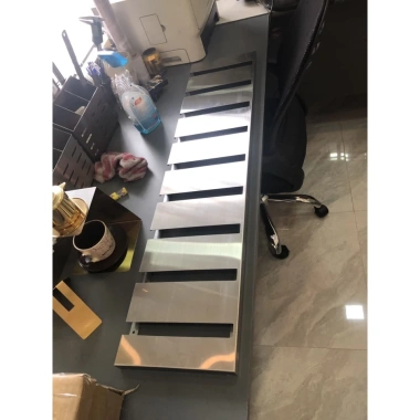 Kệ treo ly rượu vang inox 304 không gỉ Sang trọng, giảm giá 22% chỉ 320.000đ