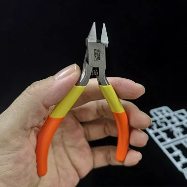 Kềm cắt mô hình Nanye Ver 2.0 – Túi da & đầu bịt kèm, giá chỉ 80.000₫ 5 Kềm cắt mô hình Nanye Ver 2.0 – Túi da & đầu bịt kèm, giá chỉ 80.000₫ 5