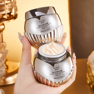 Kem che khuyết điểm Cool Lady Cream 25.9.28 - Dưỡng ẩm, che mụn, giá chỉ 175.735₫ 4