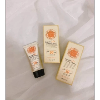 Kem Chống Nắng 3W Clinic Intensive UV 70ml - SPF cao, dưỡng ẩm, chỉ 83.000đ 5 Kem Chống Nắng 3W Clinic Intensive UV 70ml - SPF cao, dưỡng ẩm, chỉ 83.000đ 5