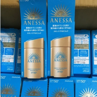 Kem chống nắng Anessa Milk White Conc Nhật Bản bảo vệ da khỏi UV & bụi mịn