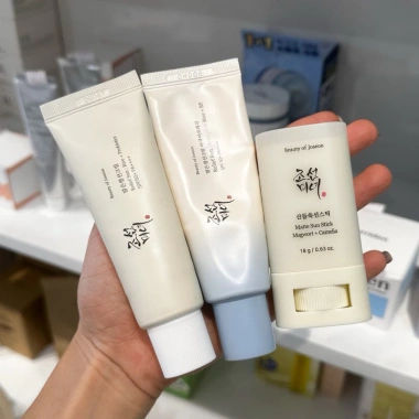 Kem chống nắng Beauty of Joseon Relief Sun SPF50, dưỡng da, giảm còn 320.000₫
