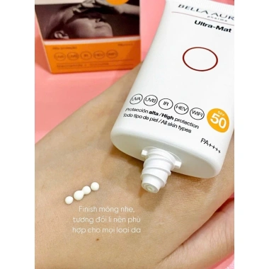 Kem chống nắng Bella Aurora SPF50+ - Làm mờ đốm nâu, kiểm soát dầu, bảo vệ da