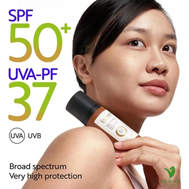 Kem chống nắng bí đao phổ rộng SPF50+ PA++++ Cocoon 50ml thuần chay 367.350₫ 4
