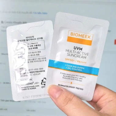Kem chống nắng Biomeek Huyết Tế Bào UVM SUNCREAM - Nâng tone, giảm giá 165k (giá gốc 198k) 10 Kem chống nắng Biomeek Huyết Tế Bào UVM SUNCREAM - Nâng tone, giảm giá 165k (giá gốc 198k) 10