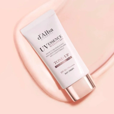 Kem Chống Nắng dAlba Waterfull+ Tone-Up 50ml - Mềm Dịu, Sắc Tím, Giá 439k