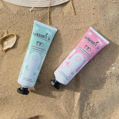 Kem chống nắng dưỡng trắng toàn thân WALNUT’S DD SPF 50 PA+++ 200gr Giá 229.000₫