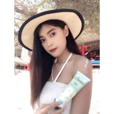Kem chống nắng dưỡng trắng toàn thân WALNUT’S DD SPF 50 PA+++ 200gr Giá 229.000₫