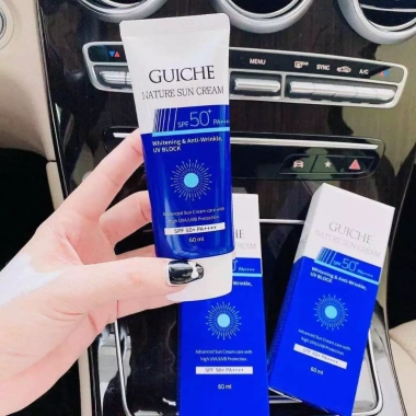 Kem Chống Nắng Guiche Naturie SPF50+++ 60ml - Nâng Tone, Kiềm Dầu, Bảo Vệ 24h
