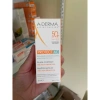 Kem chống nắng kiềm dầu ADerma AC Matifiant SPF50+ Giá 270.000 VND giảm từ 345.600 3