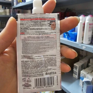 Kem chống nắng L Oreal Paris UV Defender SPF50+ PA++++ mini 5.5ml - Giá 17.000đ, bảo vệ da mạnh