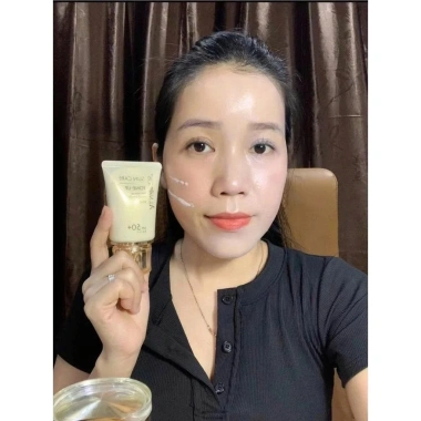 Kem chống nắng Nâng Tone Almonds chính hãng Bảo vệ da, dưỡng ẩm, nâng tone 329k 3 Kem chống nắng Nâng Tone Almonds chính hãng Bảo vệ da, dưỡng ẩm, nâng tone 329k 3