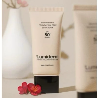 Kem chống nắng nâng tone Lumiderm SPF50+ PA++++ - Giá 350.000 bảo vệ da, làm sáng 3