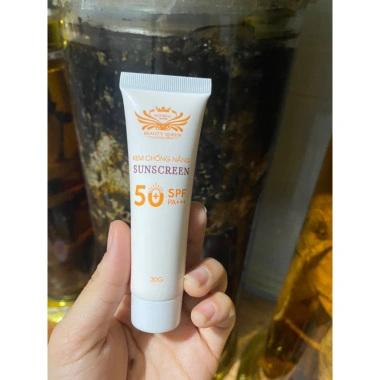 Kem chống nắng SPF 50+ 1 tuýp - Bảo vệ da tối ưu, tặng mặt nạ, chỉ 105.000₫ 3