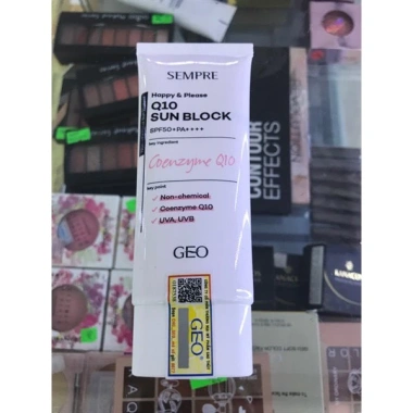 Kem chống nắng trang điểm SPF50+ PA++++ Sempre Happy & Please Q10 chính hãng, chống lão hoá da, giá 396.000₫