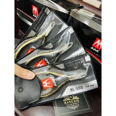 Kèm da AAA HL555 205 siêu bén cắt da cực thích giá ưu đãi 150.000 VNĐ