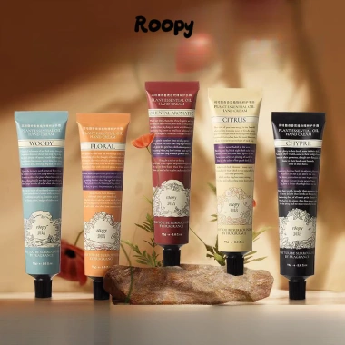 Kem dưỡng ẩm tay Roopy tinh chất thực vật chống nứt nẻ mùa đông 154.000 VND
