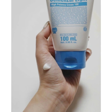 Kem Dưỡng Cemenzal Conapidil Light 100ml - Tái định vị da, phục hồi, chống lão hóa, cải thiện sẹo mụn - 3,549,000₫ 6