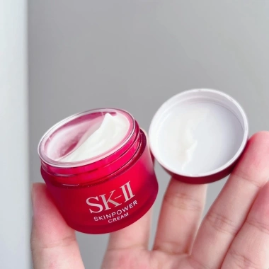 Kem dưỡng da chống lão hóa SK-II SkinPower 15g – Phục hồi săn chắc, mờ nếp nhăn, chỉ 399k