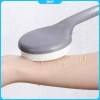 Kem dưỡng da cơ thể DCP - Bàn chải đệm tay cầm dài, tự dùng cho chân, giá 33k 7