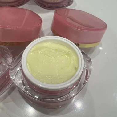 Kem Dưỡng Da Pa Snow Hàn Quốc 50gr Loại Bỏ Nám Tàn Nhang, Ngừa Mụn, Dưỡng Trắng Da Mịn Màng - 380.000₫