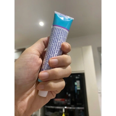 Kem dưỡng da thâm mụn, sam da, sang da ZE.Azedrm 20g - Giá 575k - Chi Skincare