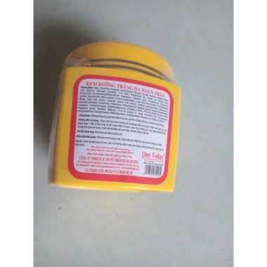Kem dưỡng trắng sáng da toàn thân One Today 200g - Dưỡng ẩm, làm trắng nhanh, giảm thâm, giá ưu đãi 72.000₫ 5 Kem dưỡng trắng sáng da toàn thân One Today 200g - Dưỡng ẩm, làm trắng nhanh, giảm thâm, giá ưu đãi 72.000₫ 5