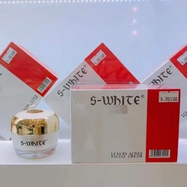 Kem face mụn cao cấp Swhite - Giảm mụn, sáng da, không khô, Giá 390.000đ 3
