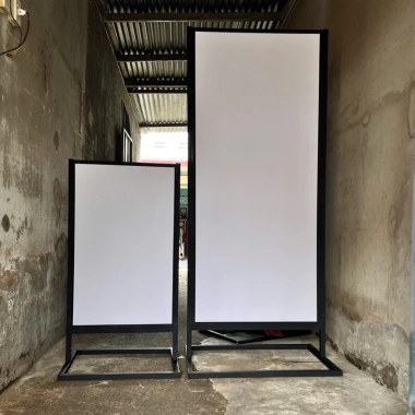 Kèm Fomex Standee Khung Sắt Ngoài Trời Dày, Nhiều Kích Thước - Giá 800.000₫ 4 Kèm Fomex Standee Khung Sắt Ngoài Trời Dày, Nhiều Kích Thước - Giá 800.000₫ 4