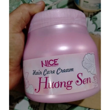 Kem Hấp ủ Tóc Suôn Mượt Hương Sen Nice 1.000ml - Giá ưu đãi 95.000đ, giảm mạnh 3 Kem Hấp ủ Tóc Suôn Mượt Hương Sen Nice 1.000ml - Giá ưu đãi 95.000đ, giảm mạnh 3