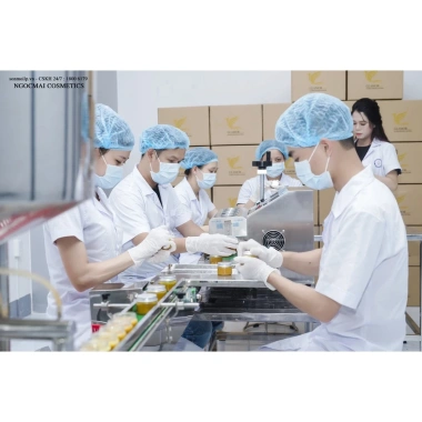 Kem Nền LP-II Siêu Mịn 20g Che Khuyết Điểm Chống Nắng Kiềm Dầu Lâu Trôi 75k