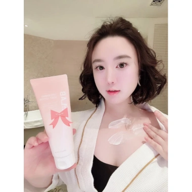Kem trắng da RE:LAB Whiten Body Lotion 200ml - Dưỡng trắng, cấp ẩm Glutathione + Arbutin, giảm giá 285.000₫
