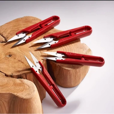 Kéo bấm chỉ lưỡi trắng 1 vĩ 12 cây - Cắt chính xác, giảm giá tới 22% chỉ 95.000 VND