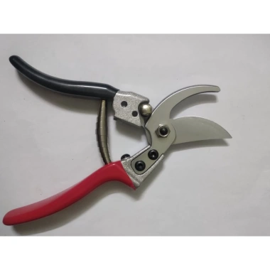 Kéo cắt cành Nhật Japan lưỡi thép SK‑5 siêu bền, siêu sắc - Giá ưu đãi 140.000₫ 3 Kéo cắt cành Nhật Japan lưỡi thép SK‑5 siêu bền, siêu sắc - Giá ưu đãi 140.000₫ 3