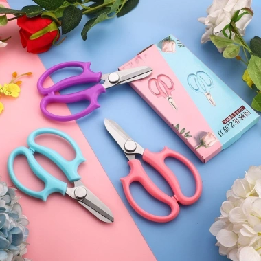 Kéo cắt cành tỉa hoa 18cm cao cấp màu hiện đại, dễ sử dụng - Giá 50.000 VNĐ Kéo cắt cành tỉa hoa 18cm cao cấp màu hiện đại, dễ sử dụng - Giá 50.000 VNĐ