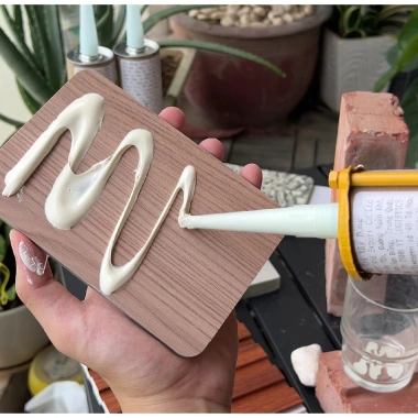 Keo Dán Xây Dựng Lục Thủy 420g – Siêu Bám Dính, Ít Mùi, Dùng Cho Gỗ, PVC, Gạch, Kim Loại