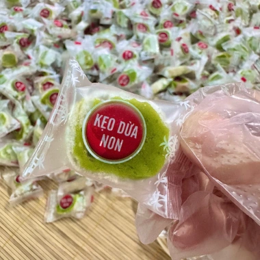 Kẹo Dừa Dứa Non Bến Tre - Thơm Ngon, Mềm Dẻo, Tự Nhiên, Gói Zip 500g-1kg 99k 3