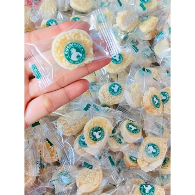 Kẹo Dừa Dứa Non Cocofarm 300g ít đường – Hương dừa dứa thơm ngon, giảm giá 75.000₫ 3 Kẹo Dừa Dứa Non Cocofarm 300g ít đường – Hương dừa dứa thơm ngon, giảm giá 75.000₫ 3